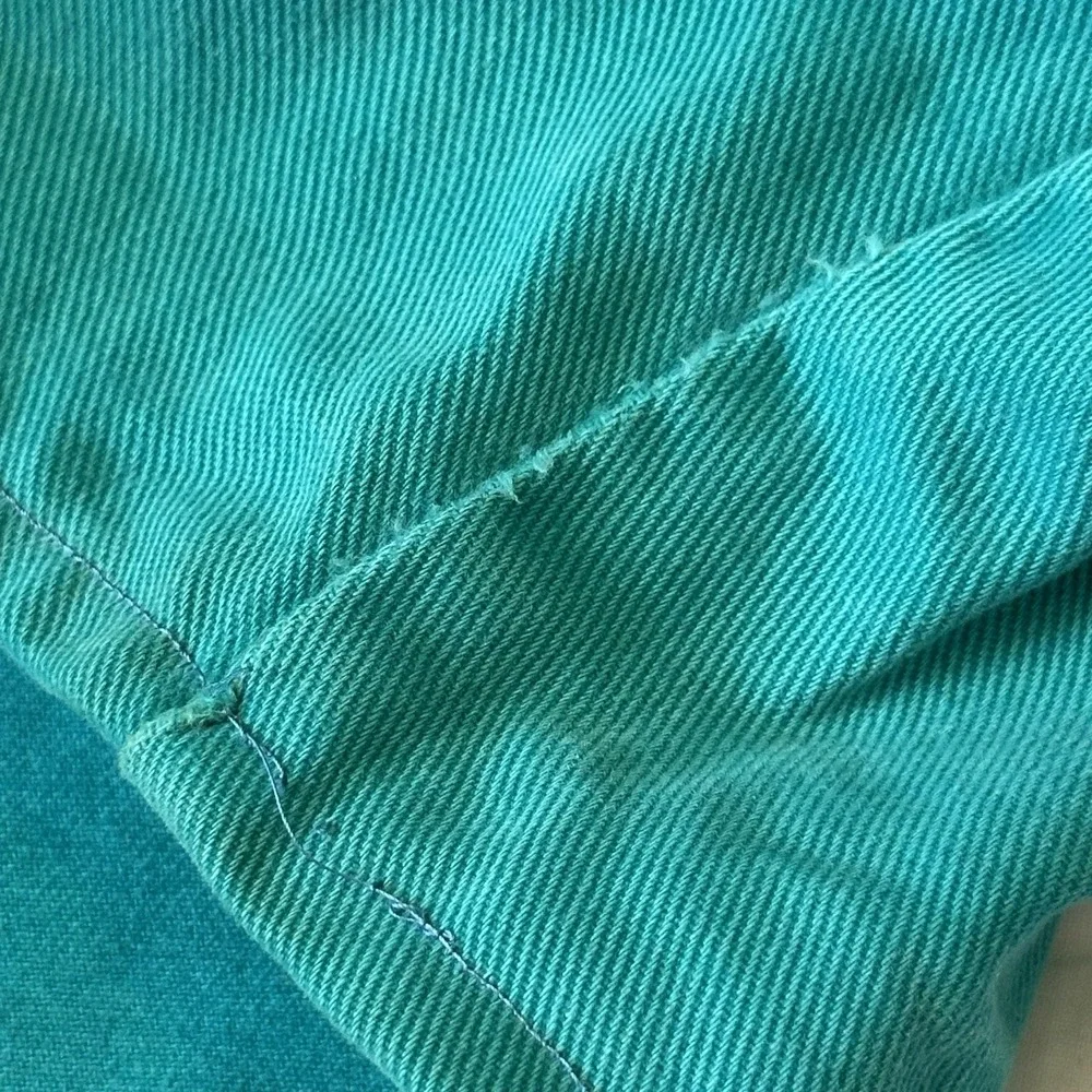 Beverley Hills B.H.D.C. Shorts Women's 9 Turquoise Cotton‎ Hemmed Talon Zipper